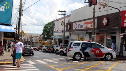 Assalto paralisou o centro comercial da cidade de Andradina. Fotos: MANOEL MESSIAS/Mil Noticias