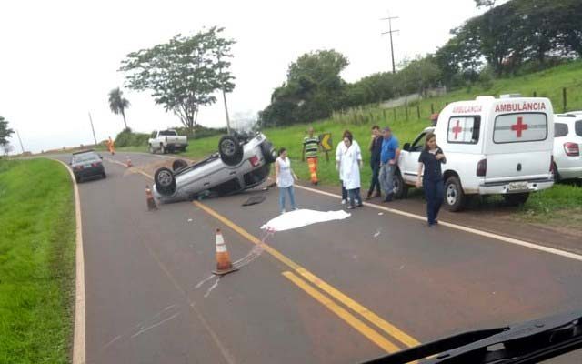 Motorista morreu quando carro capotou na rodovia que liga Elisiário a Urupês — Foto: Arquivo Pessoal