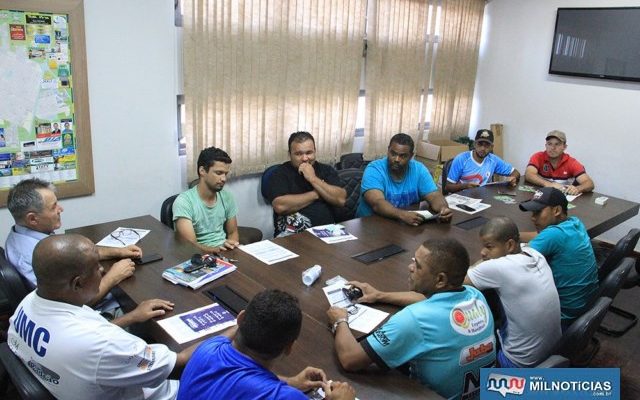 Reunião define jogos das oitavas para o segundo semestre de janeiro. Foto: Secom/Prefeitura