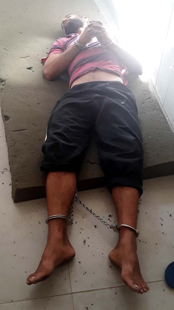Acusado estava muito agitado no momento de sua detenção e só se acalmou depois de passar a noite na carceragem do plantão. Foto: MANOEL MESSIAS/Agência