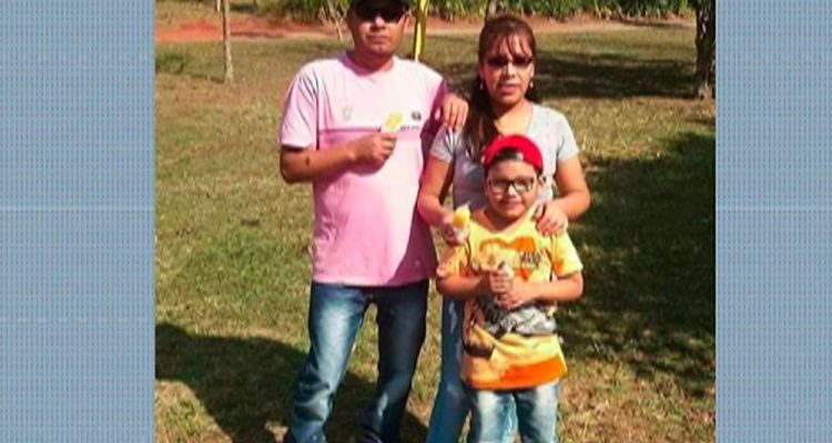 Corpos de família de bolivianos foram encontrados mutilados em malas em casa em Itaquaquecetuba — Foto: Reprodução/ TV Diário.