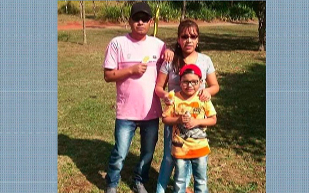 Corpos de família de bolivianos foram encontrados mutilados em malas em casa em Itaquaquecetuba — Foto: Reprodução/ TV Diário.
