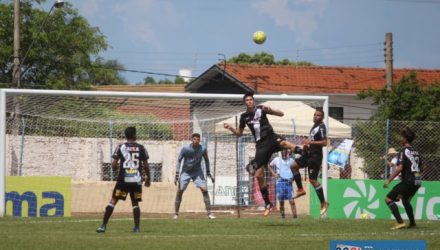 Ponte Preta (uniforme preto), goleou Ceilândia/DF, por 5 a 1 e se classificou na Copinha. Foto: MANOEL MESSIAS/Mil Noticias