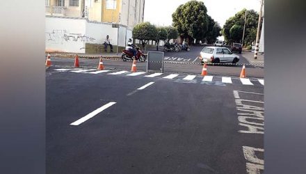 Rua Paulo Marin entre a avenida Bandeirantes e a Rua São Paulo passa a ser de mão única devido a instalação de semáforo. Foto: Secom/Prefeitura