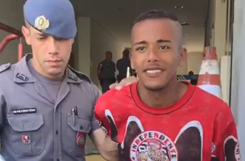Caio Santos de Oliveira, de 20 anos, foi preso após matar e arrancar coração de travesti em Campinas (SP) — Foto: Sarah Brito