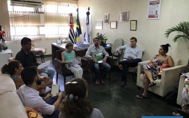 Reuniu serviu para dar inicio ao projeto Natal Iluminado 2019. Foto: DIVULGAÇÃO