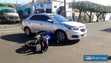 Cobalt sofreu quebra da ponta direita dianteira do parachoque. Foto: MANEL MESSIAS/Agência