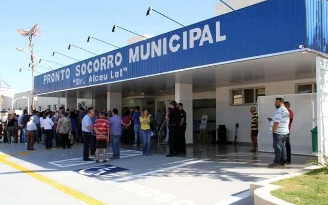 Pronto-socorro Dr. Alceu Lot é administrado pela OS Irmandade Santa Casa de Birigui, que prometeu adotar medidas para reforçar a segurança no local. Foto: RP10