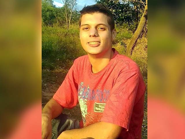 Neto Alonso, de 21 anos, era usuário de drogas e foi assassinado em acerto de contas com traficantes, segundo a Polícia Civil — Foto: Reprodução/TV TEM