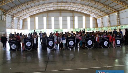 Campeonato de Atletismo das Escolas Municipais de Andradina é encerrado com festa e premiação. Fotos: Secom/Prefeitura