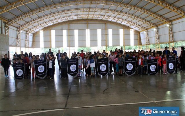 Campeonato de Atletismo das Escolas Municipais de Andradina é encerrado com festa e premiação. Fotos: Secom/Prefeitura