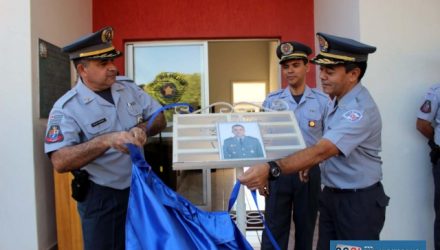 Ato solene de inauguração da foto dos comandantes do 28º BPM/I. Foto: MANOEL MESSIAS/Mil Noticias