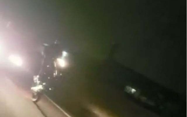 Vídeo impressionante mostra momento que motociclista é atingido — Foto: Reprodução/EPTV.