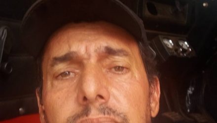 Jaime Augusto Marangoni, de 49 anos, teria atingido um porco e caiu da moto — Foto: Facebook/Reprodução.