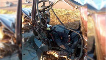 Carro ficou completamente destruído depois do acidente — Foto: Arquivo pessoal