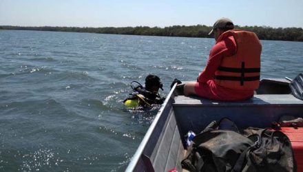 Bombeiros fizeram buscas e encontraram corpo do homem a uma profundidade de 12 metros no Lago Romancini, que fica no Rio Verde — Foto: Corpo de Bombeiros de Mato Grosso/Divulgação.