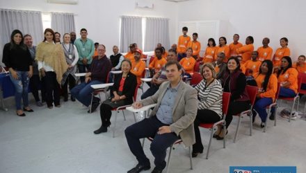 Conhecido como Frente de Trabalho, o projeto proporciona a volta ao mercado de trabalho e vem melhorando os espaços públicos para toda a população. Foto: Secom/Prefeitura