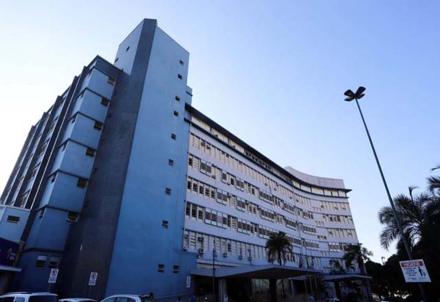 Bebê ficou 10 dias internado na Santa Casa de Araçatuba (Foto: Divulgação)