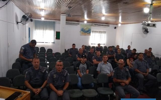 Solenidade de Valorização Profissional aconteceu na última sexta-feira, 13. Fotos: DIVULGAÇÃO/PM