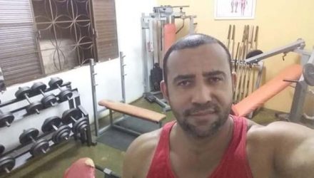 Claudio Bonfim, o "Dio", sofreu queimaduras em 40% do corpo, principalmente tórax e rosto e aguardava vaga para ser transferido para uma unidade especializada em queimados. Fotos: whats app/Reprodução