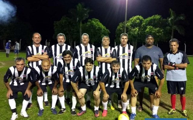 Equipe do Rolex não contou com nenhum jogador de fora no jogo de abertura da competição. Foto: MANOEL MESSIAS/Agência