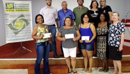 Entrega de prêmios aconteceu na tarde de segunda-feira, 28, no auditório da ACIA. Fotos: DIVULGAÇÃO