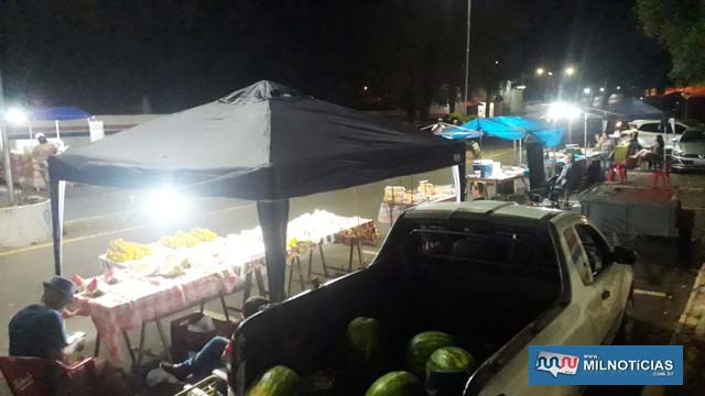 Feira livre que era em frente do cemitério, será agora na praça do Stella Maris. Foto: MANOEL MESSIAS/Agência