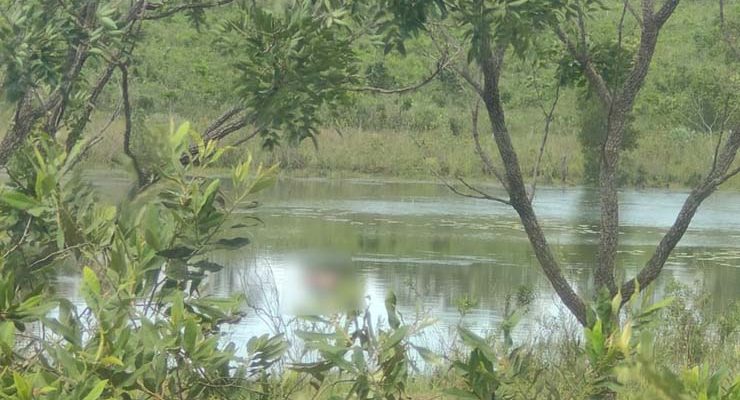 Corpo de mulher é encontrado boiando em lago de MS. — Foto: Cenário MS.