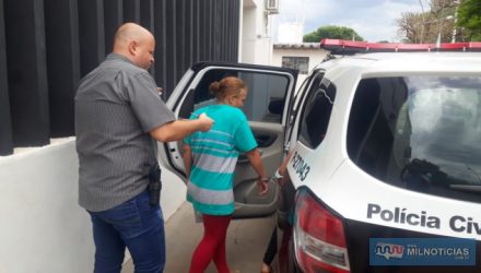 Raiane Clementino de Carvalho, de 19 anos, residente na cidade de Urupês, foi presa e indiciada por tráfico, mas ganhou a liberdade no dia seguinte. Foto: MANOEL MESSIAS/Agência