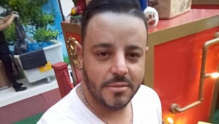 Rodrigo Santos Pires, de 32 anos, foi morto a facadas pelo enteado de 14 anos.  Foto: Reprodução/Facebook