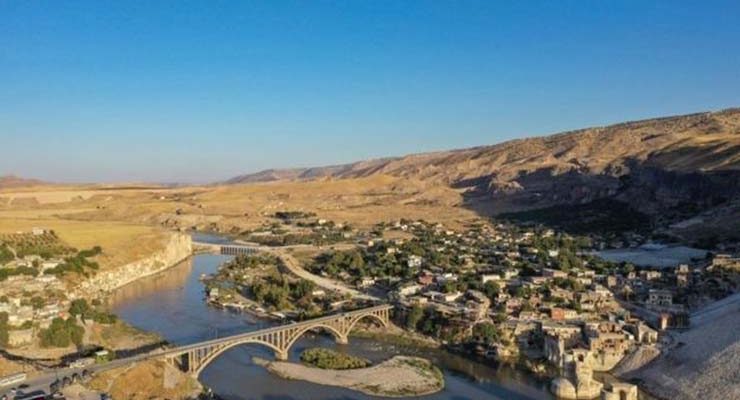 Milenar Hasankeyf deverá ficar submersa nos próximos meses — Foto: Getty/ BBC.