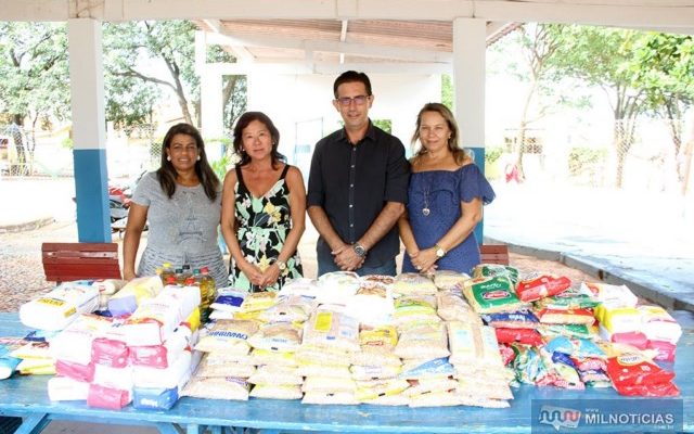 Cerca de 300 quilos de alimentos foram arrecadados durante processo seletivo. Foto: Secom/Prefeitura