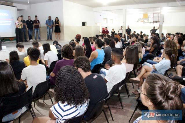 Cento e sessenta alunos deram início as aulas na parceria do Governo de Andradina e Unesp. Foto: Secom/Prefeitura