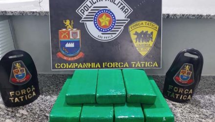 Tijolos de maconha apreendidos com trio em Limeira — Foto: Divulgação/Polícia Militar.