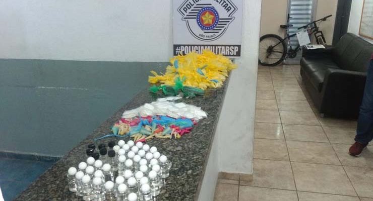 Polícia apreende 1,5 quilo de drogas em apartamento de Mogi das Cruzes — Foto: Polícia Militar/Divulgação.