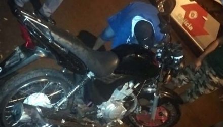 Parentes da vítima foram ao local onde moto foi localizada. Foto: DIVULGAÇÃO