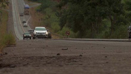 Homem de 47 anos morreu em acidente na Rodovia Mário Donegá, entre Dumont e Ribeirão Preto, SP — Foto: Reprodução/EPTV.