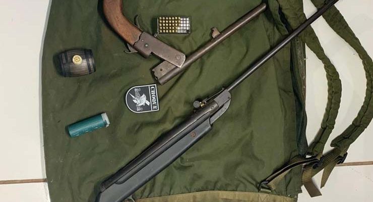 Armas apreendidas com evadido do presídio de Campo Grande — Foto: Batalhão de Choque/Divulgação.