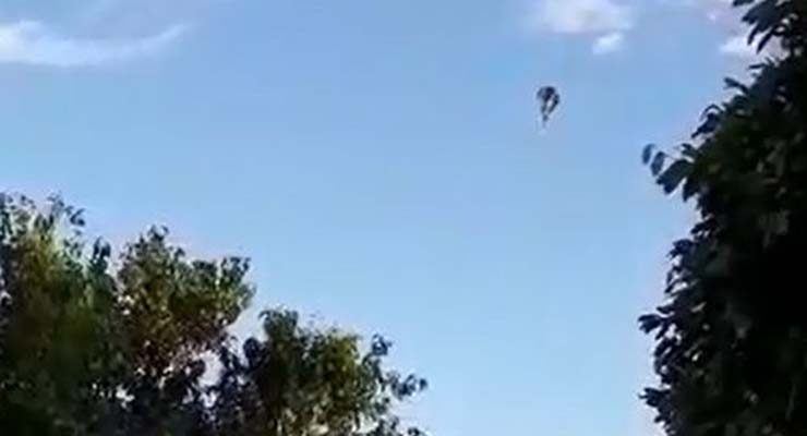 Vídeo mostra queda de balão que deixou dois mortos em Ibitinga — Foto: Arquivo pessoal.