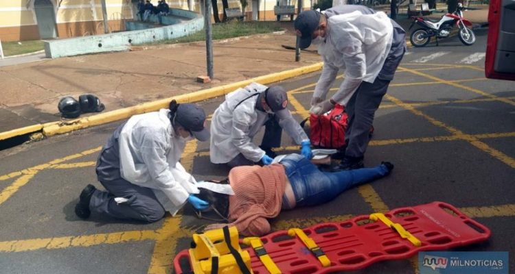 Passageira da Bros sofreu um ferimento grave na patela (antiga rótula), do joelho direito e escoriações leves pelo corpo. Foto: MANOEL MESSIAS/Agência