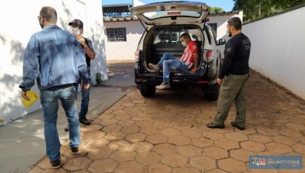 I. A. B. J., 20 anos, morador na rua 20 do Bairro Gasparelli, vai cumprir prisão temporária na cadeia de Pereira Barreto. Foto: MANOEL MESSIAS/Agência