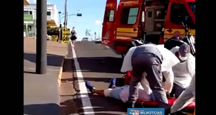 Ajudante que pilotava a moto levou a pior, sofrendo escoriações pelo corpo, braços e pernas, cortes no joelho e dedos da mão, todos lado esquerdo e foi socorrido até a UPA. Foto: REPRODUÇÃO