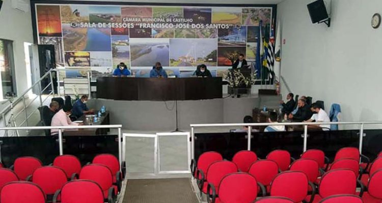 A última seção do ano foi para a 2ª votação para aprovação da LDO. Uma seção extraordinária limpou Projetos de Lei, requerimentos e indicações pendentes. Fotos: MANOEL MESSIAS/Agência