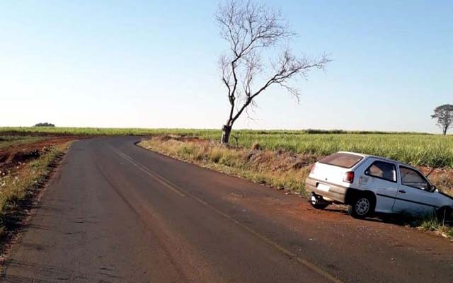 Acidente aconteceu quando ladrão fugia pela estrada vicinal que liga Nova Independência à Castilho. Foto: Whats App