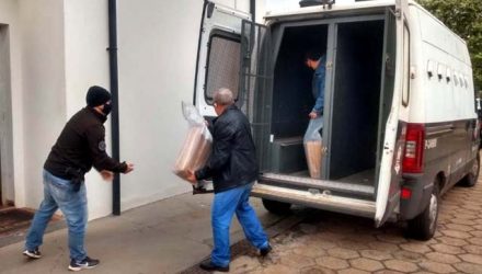 Operação para incineração dos 700 Kgs de cocaína foi realizada na manhã de sexta-feira e coordenada pelo delegado Tiago Barroca. Fotos: MANOEL MESSIAS/Agência