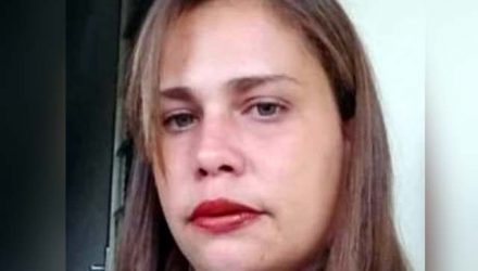 Monitora Adriana de Melo, de 29 anos, foi morta com pedradas na cabeça. Foto: Divulgação
