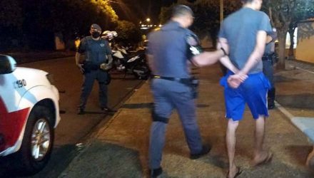 Serviços gerais A. C. N. N., de 23 anos, foi indiciado por tráfico de entorpecentes e permaneceu preso. Foto: MANOEL MESSIAS/Agência