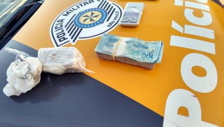 Flagrante foi feito pela Polícia Militar Rodoviária, na tarde deste sábado (1º), na Rodovia Jorge Bassil Dower (SP-421), em Iepê. Foto: Polícia Rodoviária