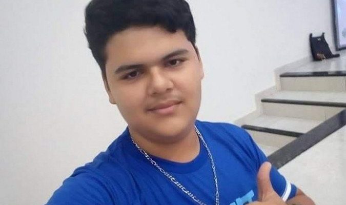 Luigi Nascimento Sousa Sodré, de 15 anos, morreu ao levar uma descarga elétrica no celular. Foto: DIVULGAÇÃO
