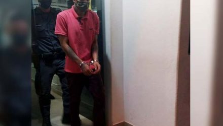 Acusado foi indiciado por tráfico de entorpecente e permaneceu à disposição da Justiça. Foto: MANOEL MESSIAS/Agência